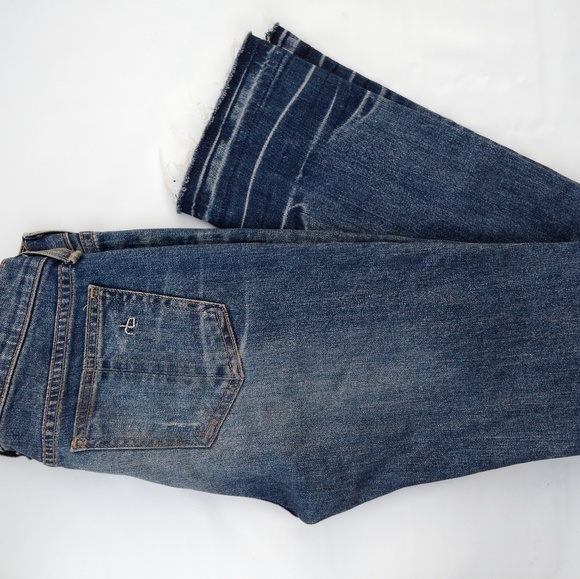 Ripped denims with light fray bottom - Picture 4 of 4